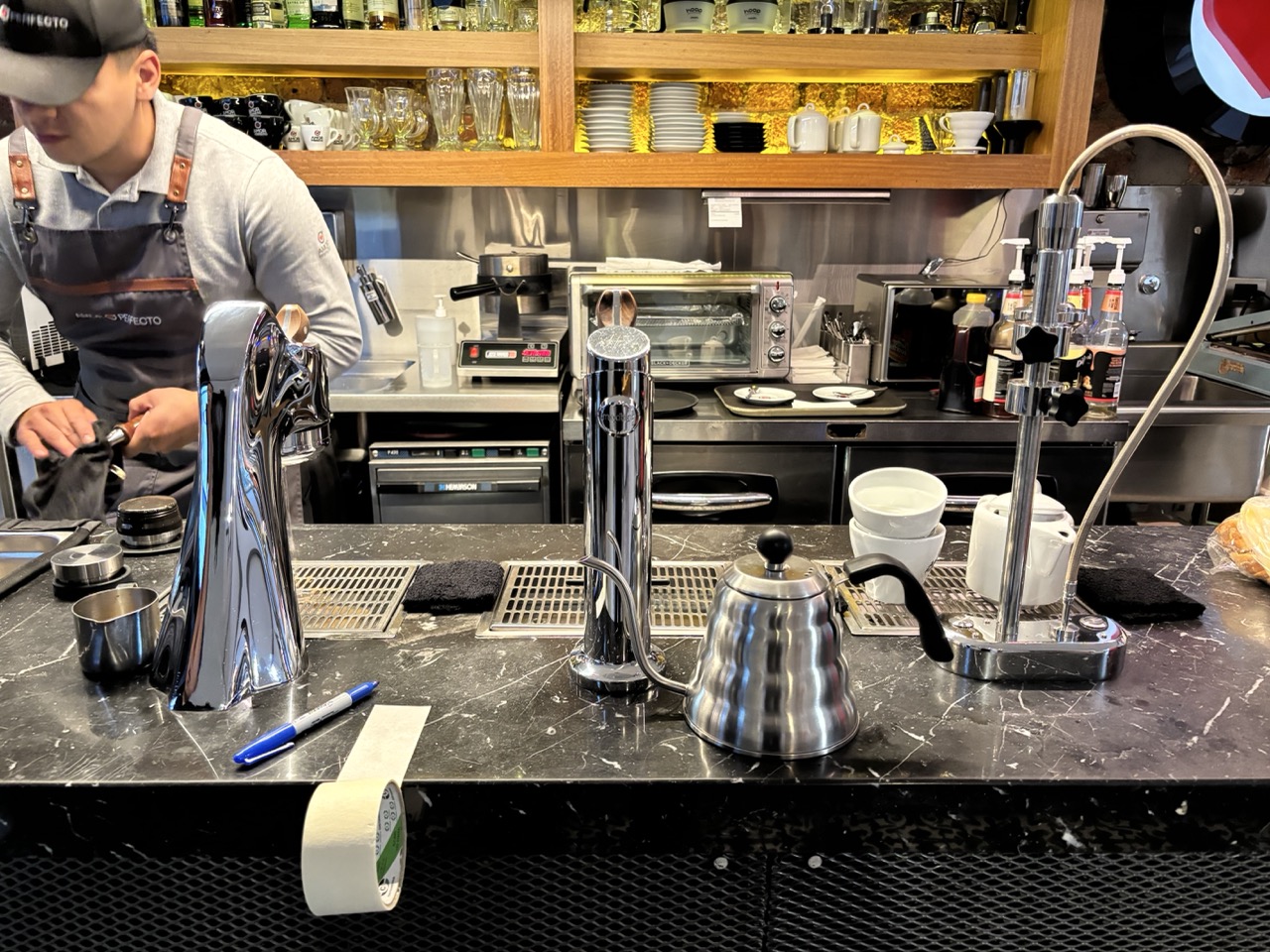 Machines at Amor Perfecto